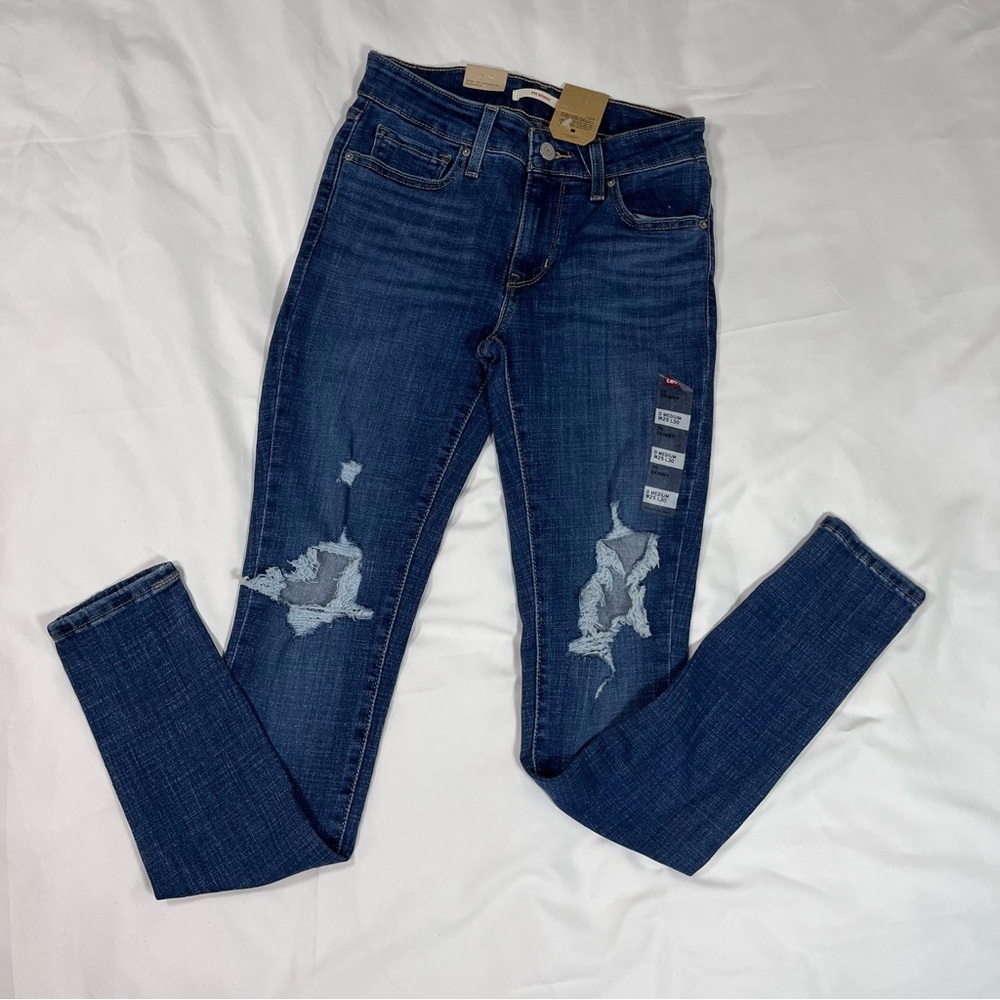 Levi's Women's Dark Blue Distressed Skinny Jeans